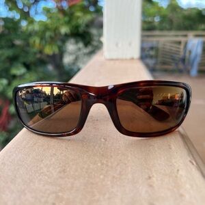 Maui Jim Stingray Polarized Wrap Sunglasses, Tortoise frame, HCL® Bronze Lens